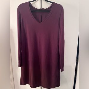 EUC Loft maroon sweater dress size Medium
